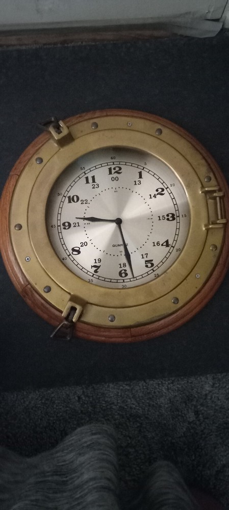 Ships Window Clock