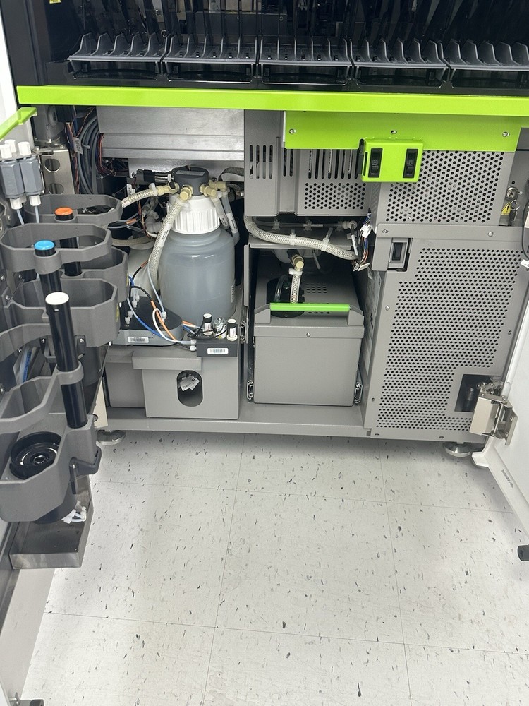 Abbott Alinity i Clinical Chemistry & Immunology Analyzer