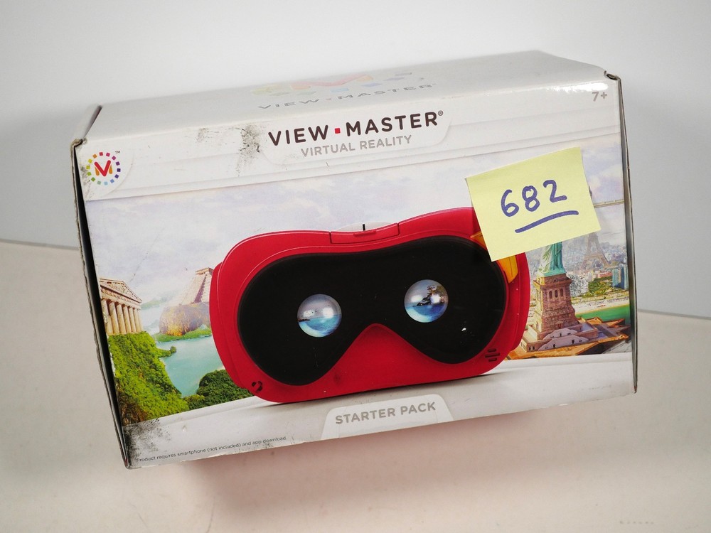 View Master Vritual Reality Starter Pack - new in box