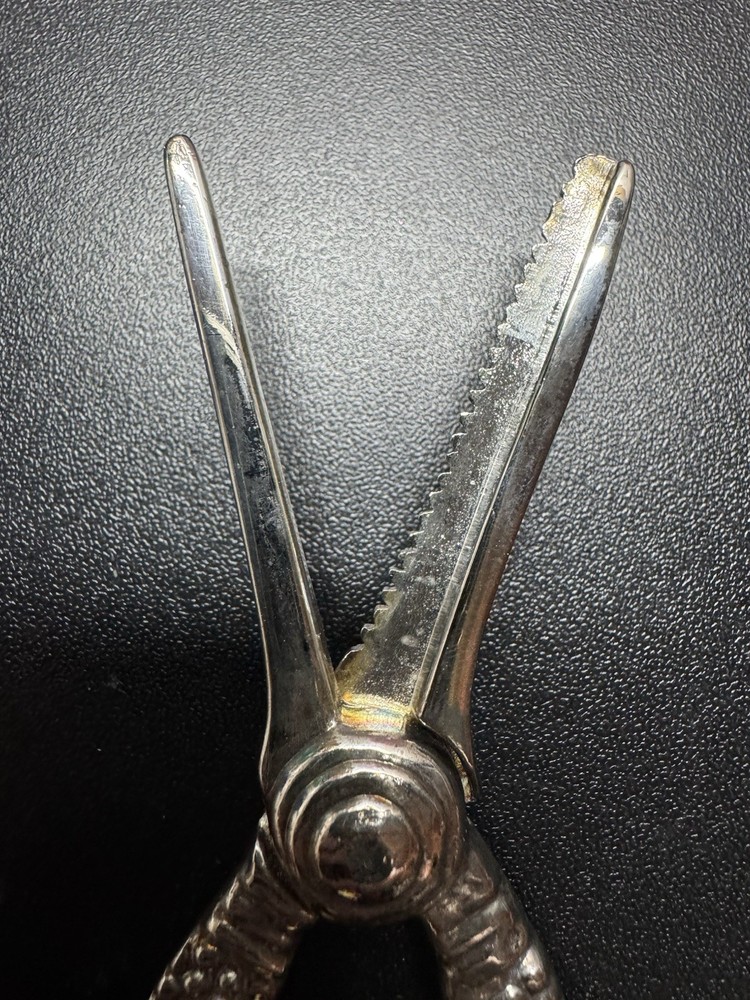 VTG Silver Plate Fox Decorated Vine Handle Grape Scissors - 6”