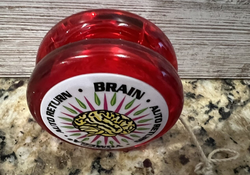 Yomega Brain Auto Return Yo-Yo Red Clear
