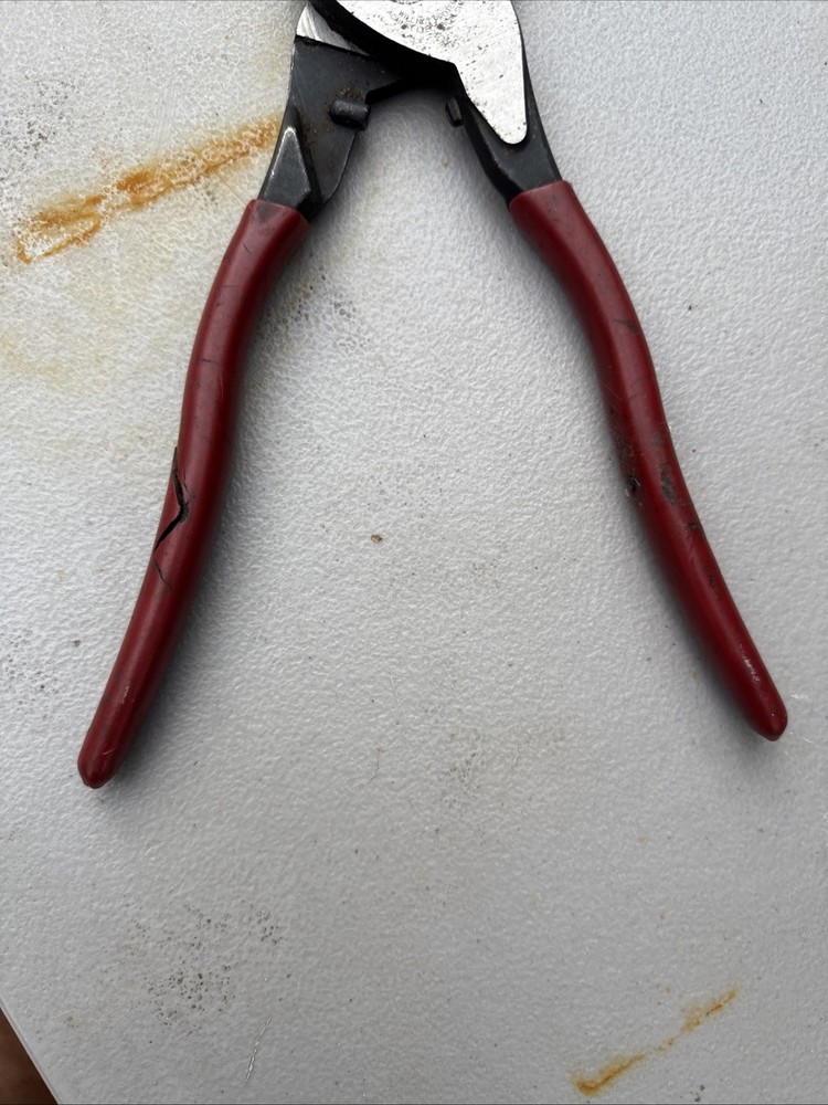 Doyle High Leverage Wire/cable Cutters 10" Red Grips