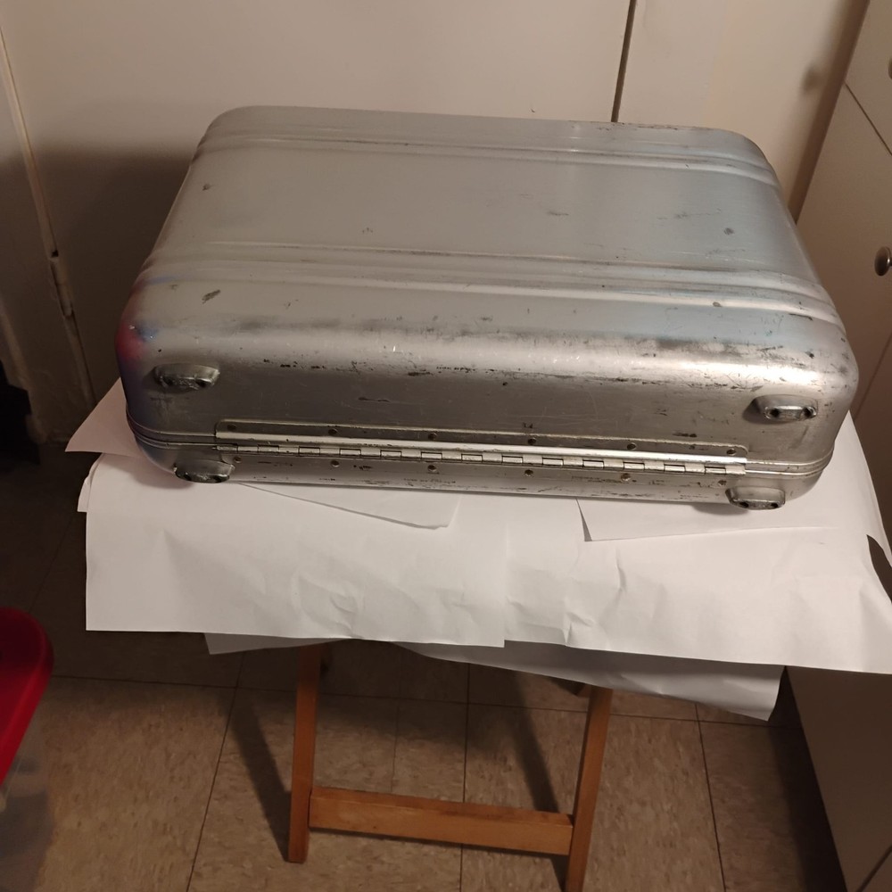 Vintage Zero Halliburton Aluminum Attache Briefcase