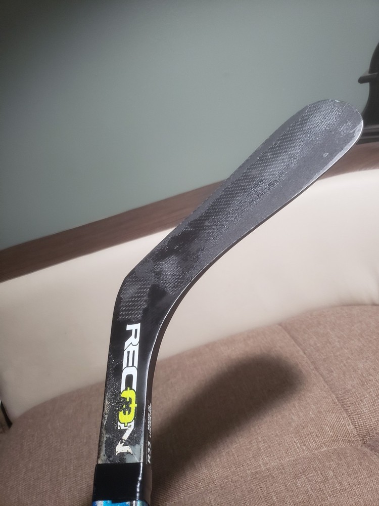 TRUE A6.0 two piece stick , replaceable blade
