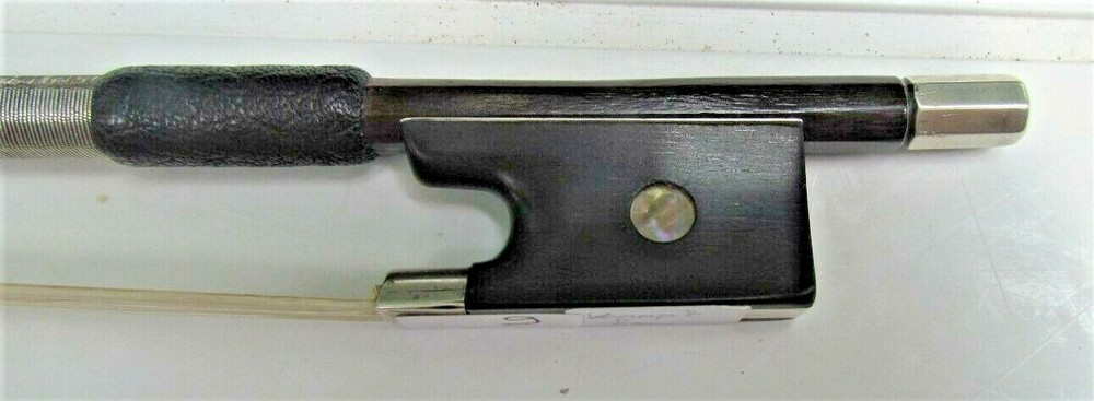 Fine 4 /4German KNOPF violin bow