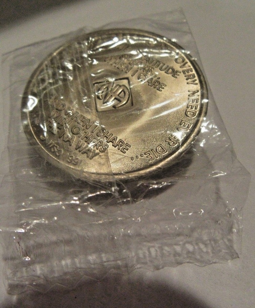 Narcotics Anonymous Medallion 18 Year WSO 1991 NA Token Chip Sober