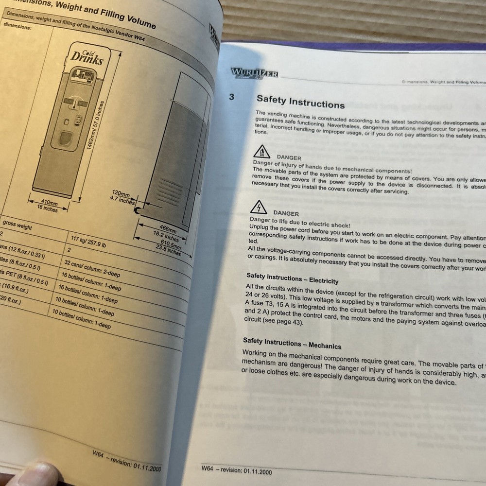 Copy ? Wolitzer Nostalgic Vendor W 64 Cold Drinks Operating Manual