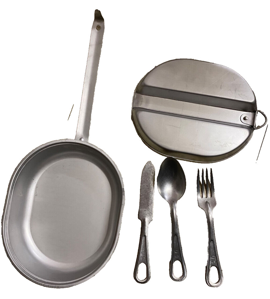 US MILITARY MESS KIT SET and SILVERWARE