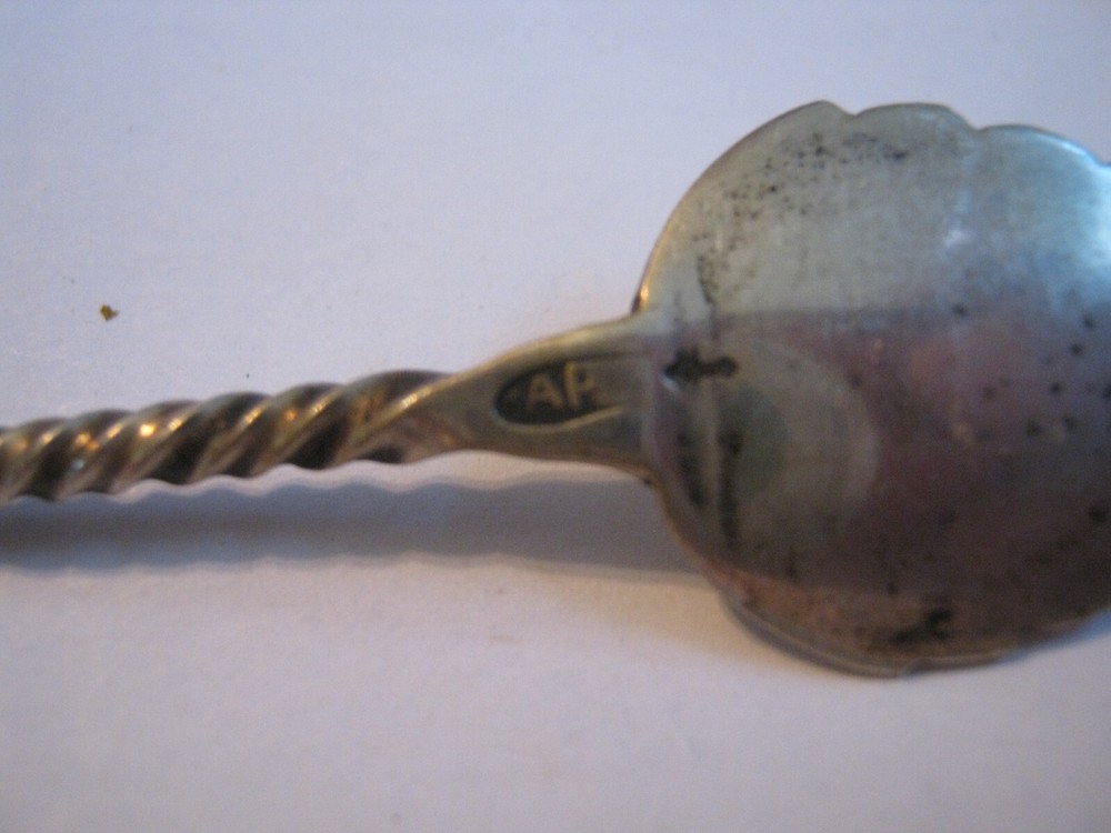 Dutch 833 Silver Twisted Stem Leaf Handle 4 1/4" Spoon, Sword & *AP* Assay Marks