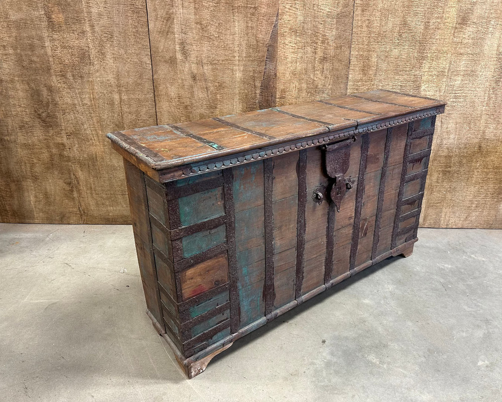 Vintage Wood Trunk.