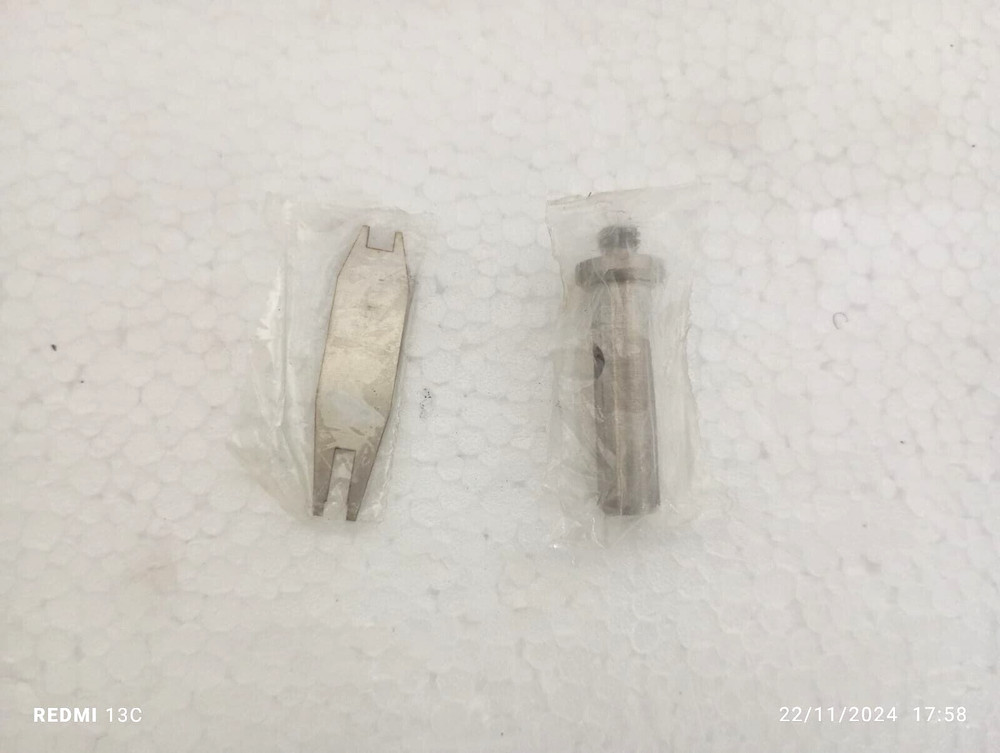 Mitutoyo HH-140 hardness testing unit