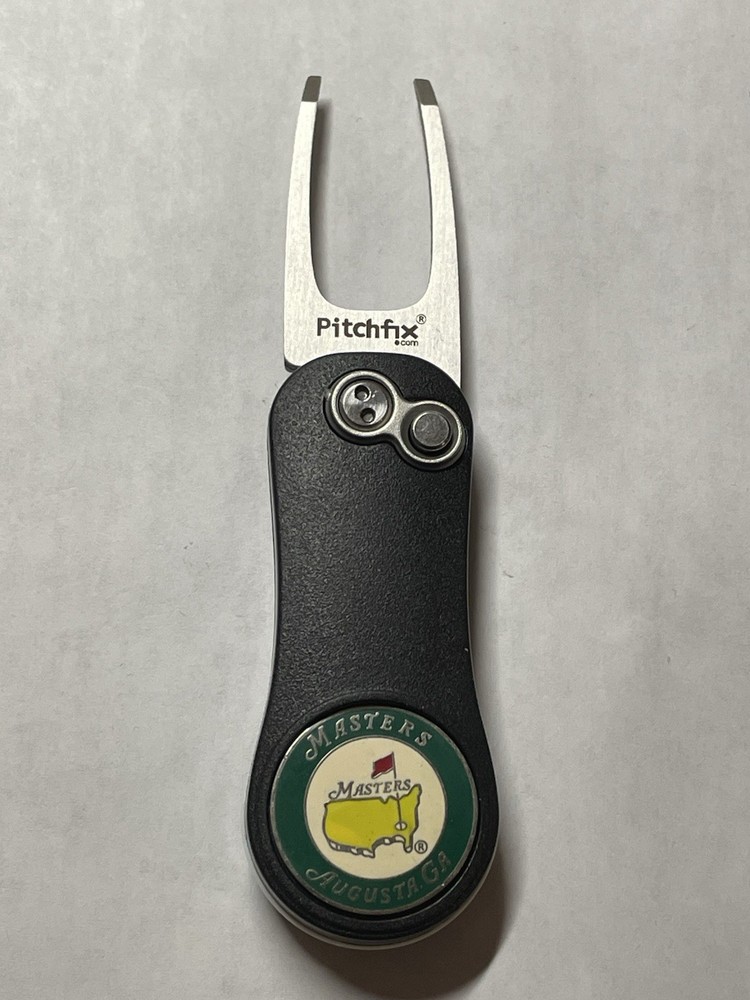 (1) Pitchfix Golf Switchblade Divot Tool & Masters 1" Coin Style Golf Marker