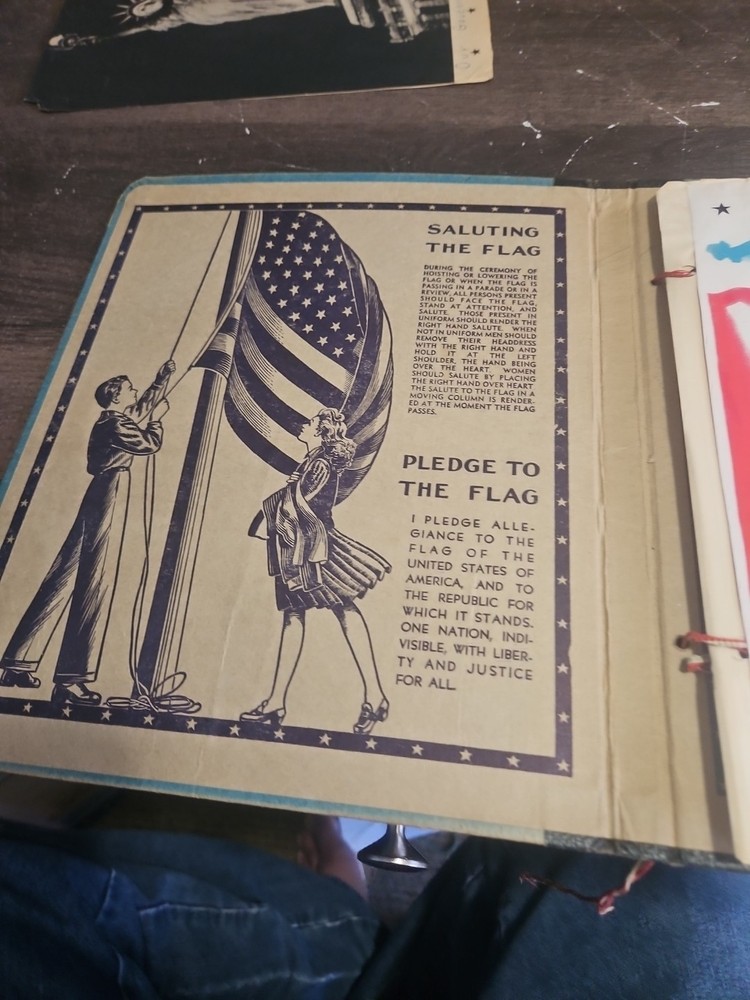 VINTAGE 1940’s WWII BUDDIES ‘VICTORY NOTE BOOK’ Notebook, Info Inside