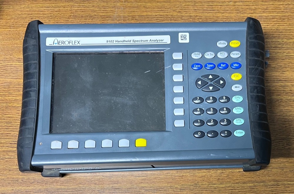 Aeroflex/Willtek 9102B Handheld Spectrum 100kHz- 4GHz Analyzer