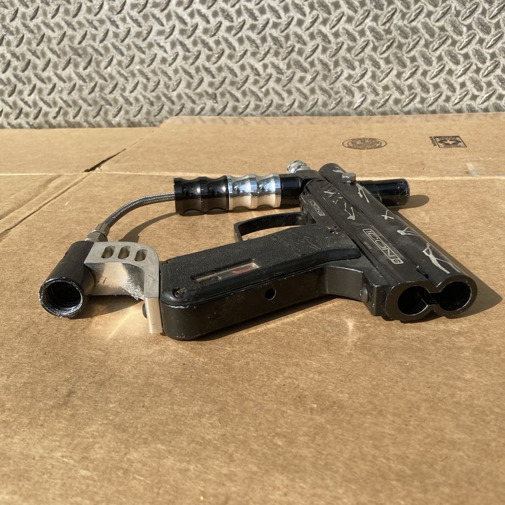 Black ICON Paintball Gun
