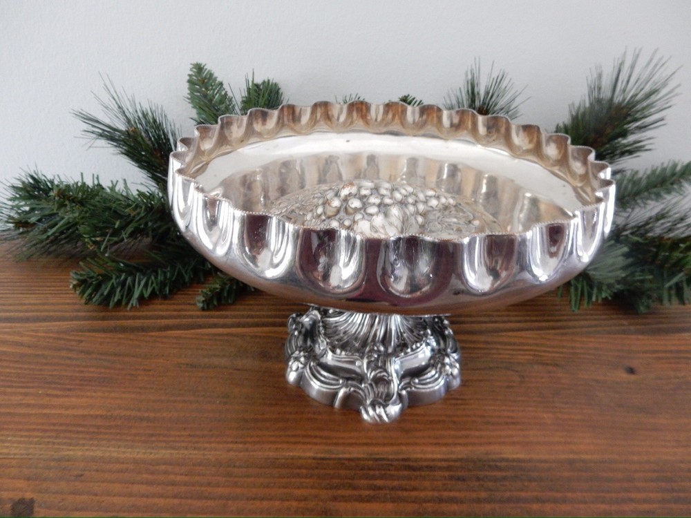 Walker & Hall Sheffield Silver Plated Regency Fruit Compote, High Relief