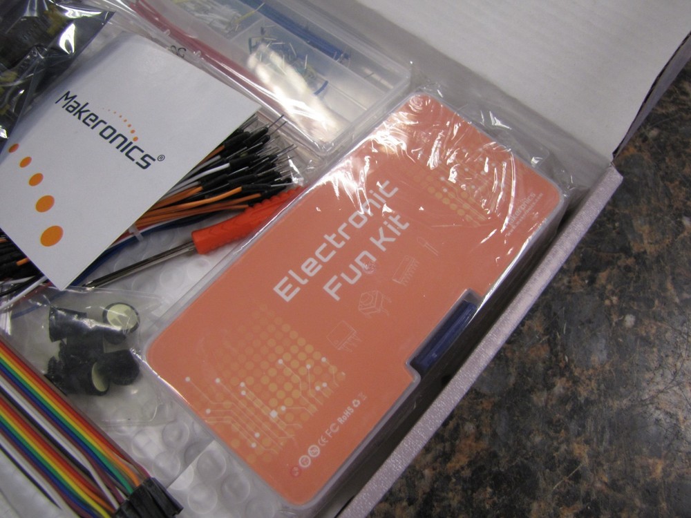 Makeronics Electronic Component Fun Kit Arduino Raspberry Pi - NEW in box