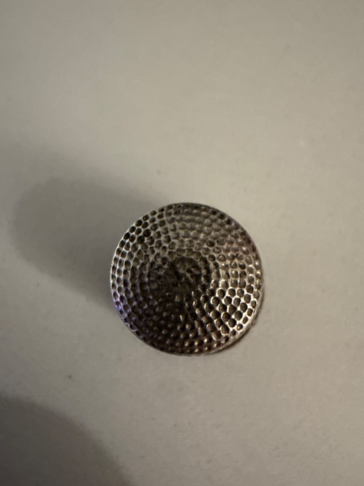 Sterling Silver Vintage Thimble with design on rim size 12