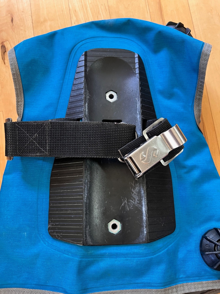 Scubapro Classic BCD.Size Small- Front Adjustable -Blue