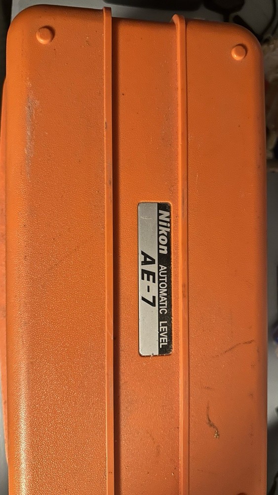 Nikon AE-7 Automatic Optical Level, 30x Magnification, ±2.0mm Accuracy