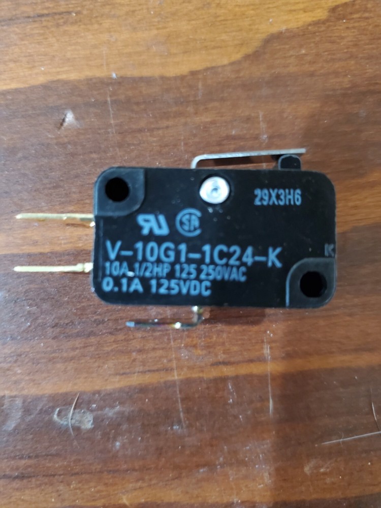 OMRON V-10G5-1C24-K MICRO SWITCH, ROLLER LEVER
