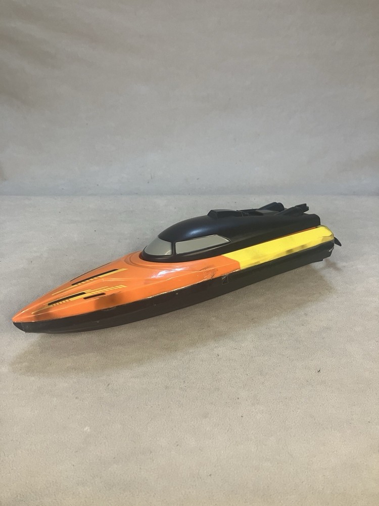 XVB Remote Control High Speed Full Function Speed Boat No remote/ Seems Glued