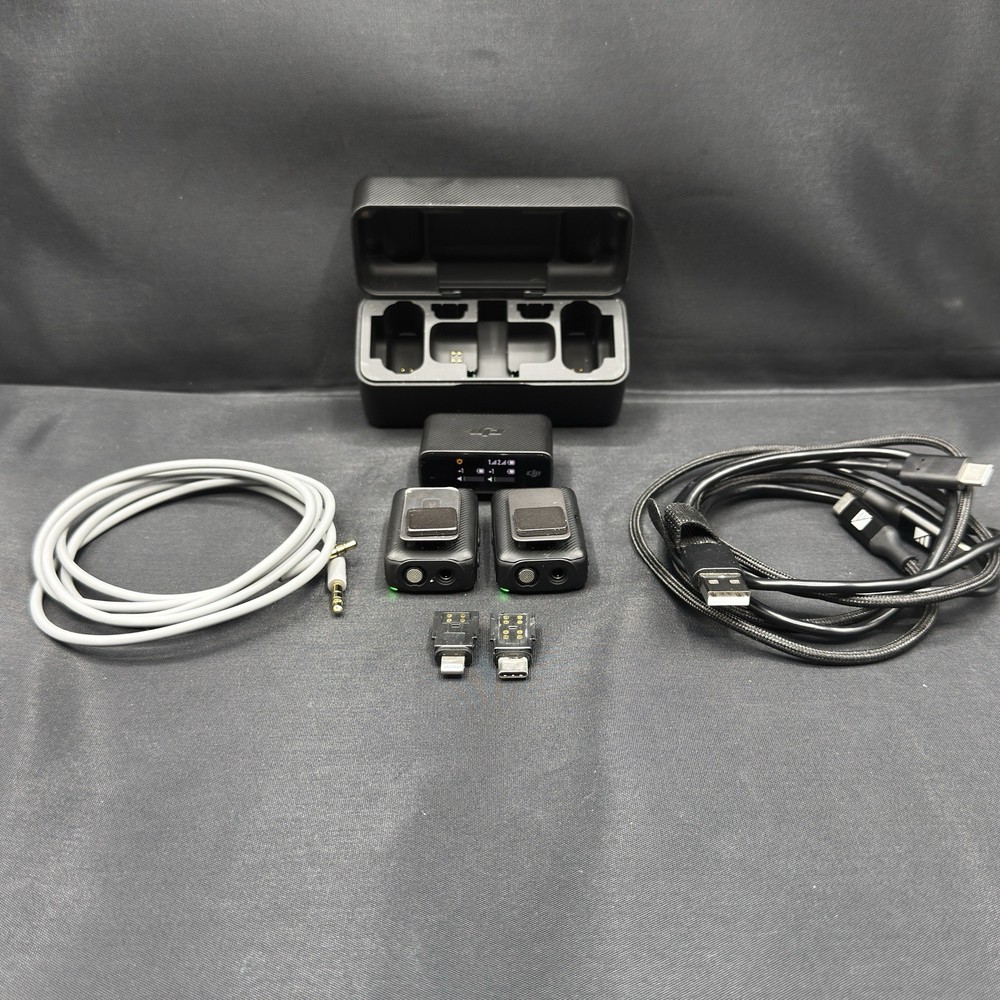 DJI Mic Dual-Transmitter Compact Digital Wireless Microphone System (2TX 1RX)