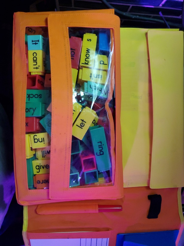 Phonics Activity Set sentence building