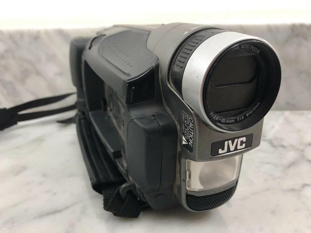 JVC GR-SXM525U Super VHS-C Camcorder