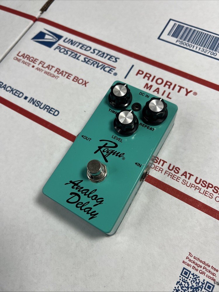 Rogue Analog Delay Guitar Effects Pedal ** MINT ** - SAME DAY SHIP - WARRANTY