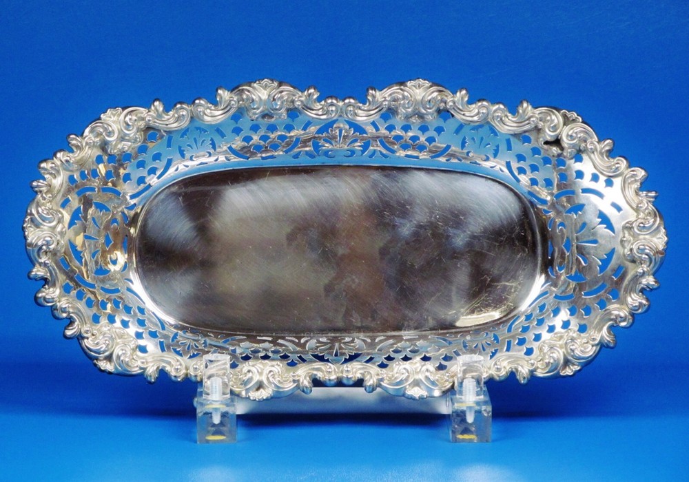 Lovely Scroll By Durgin Sterling Silver Bread Tray.     321.1 Grams