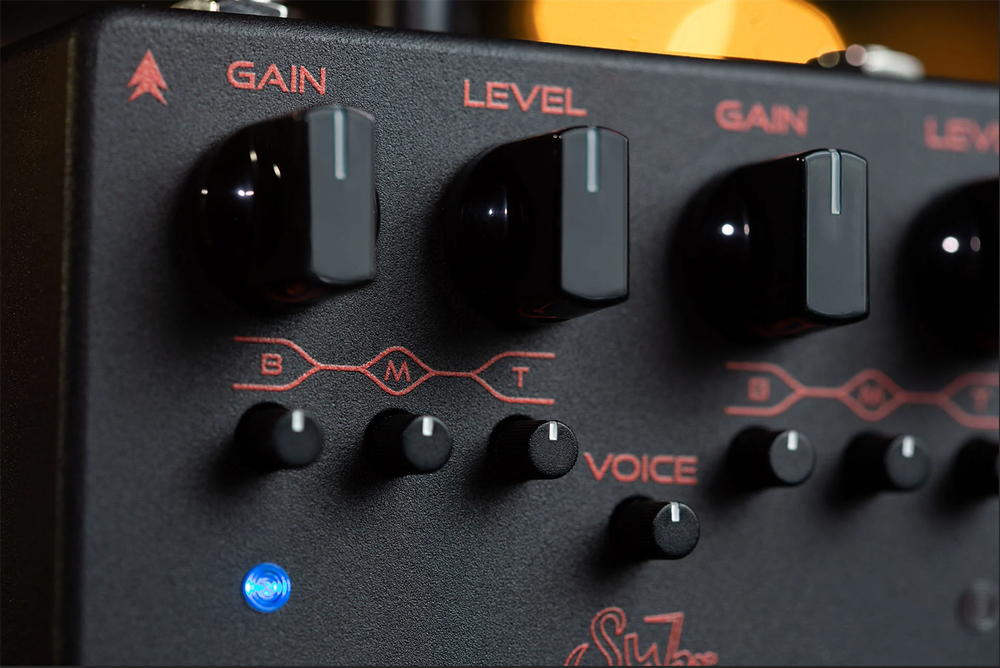 Suhr Eclipse Dual Channel Distortion pedal black edition