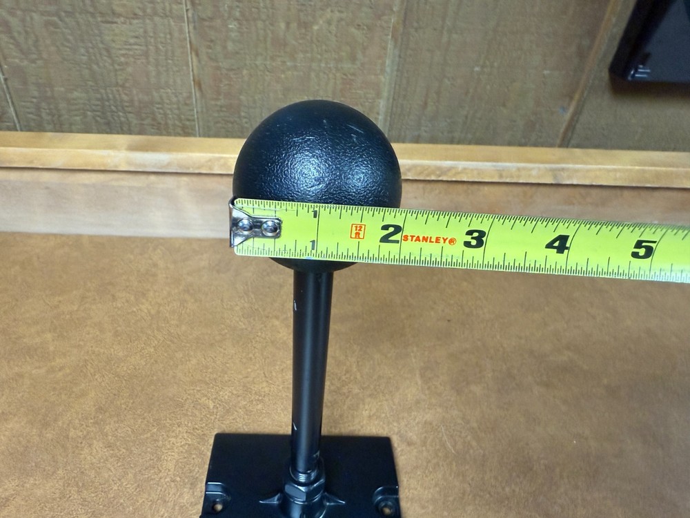 JBL Black Invisiball