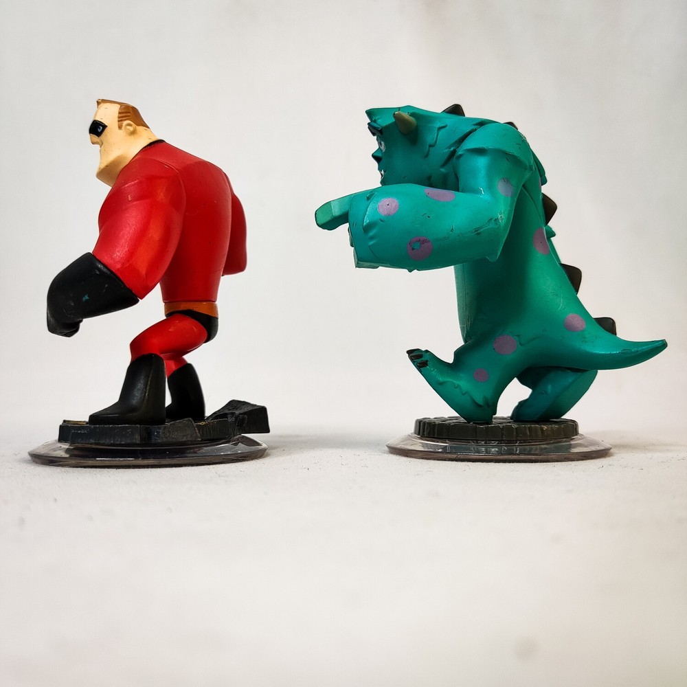 DISNEY INFINITY BUNDLE X 2 | SULLEY MR INCREDIBLE