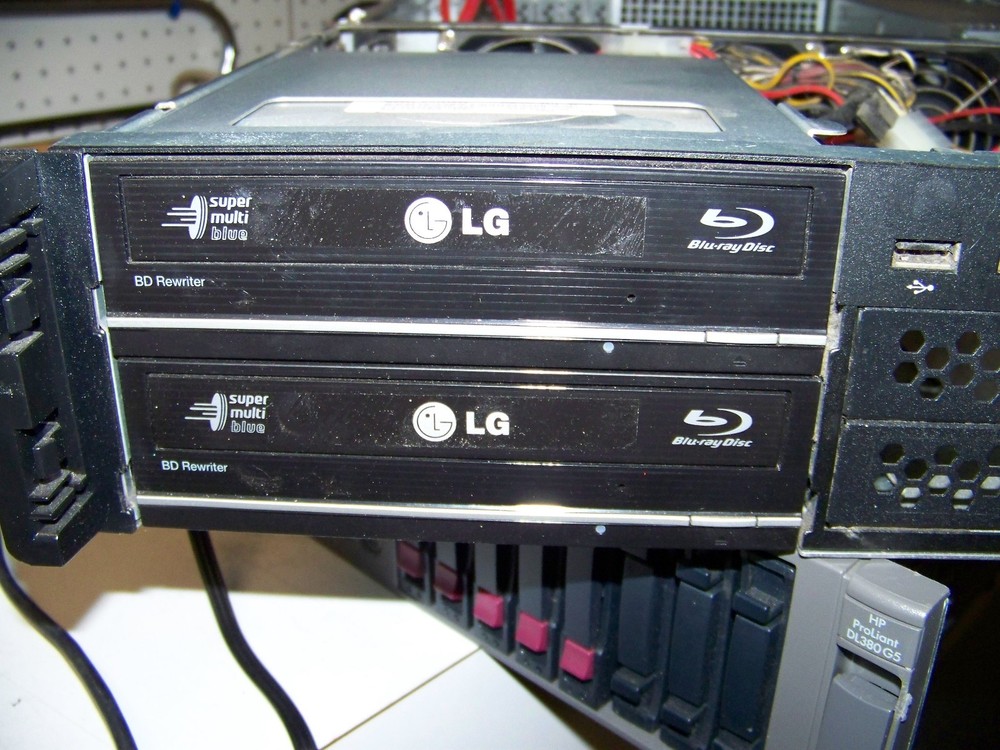 Chenbro RM21600 2U Server Rack Bay + Araid 3500-GP + more