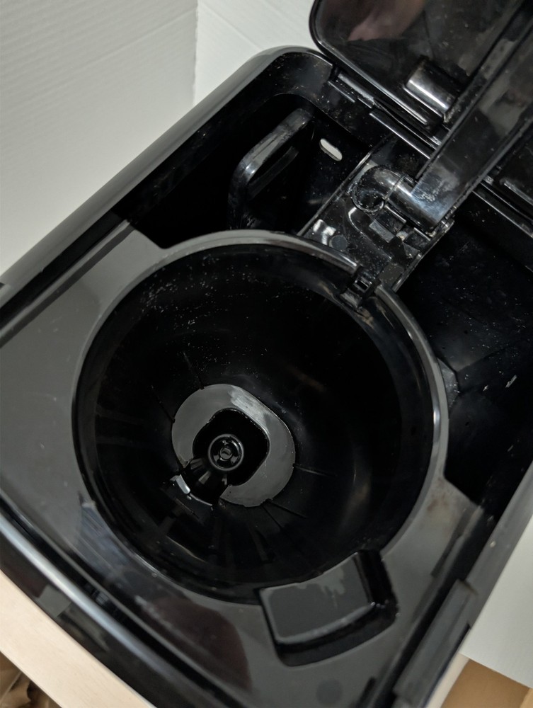 Krups ThermoBrew Technology EC312 12 Cup Programmable Coffee Maker Works Great