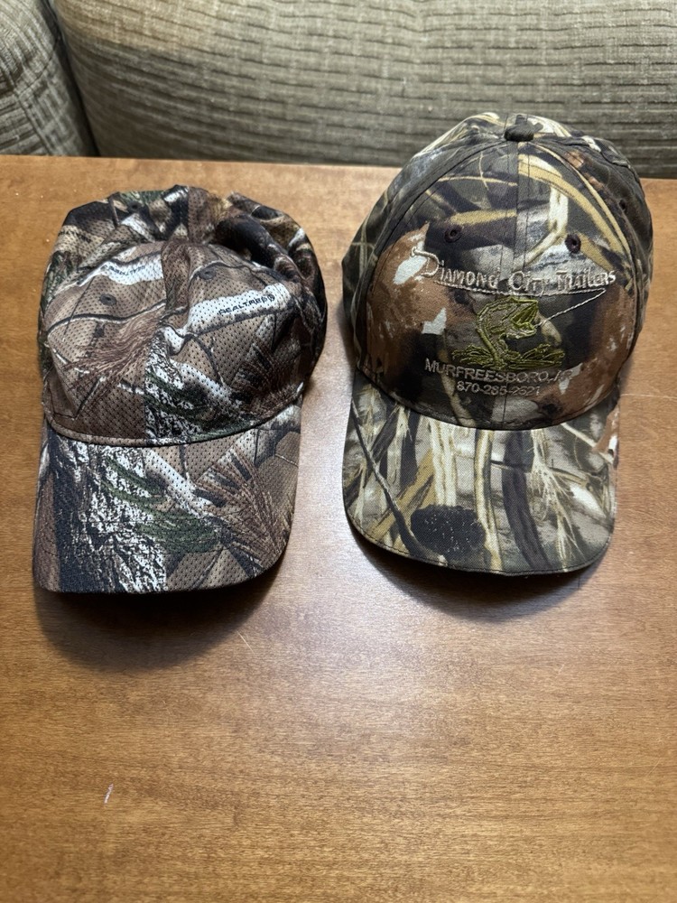 2 Pack RealTree Hats One W/LED Hat Light