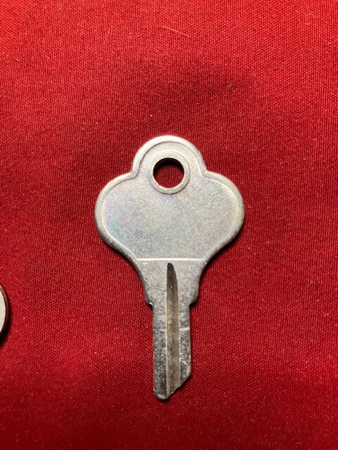 Lot Of 16 Assorted EA2-EA13 Keyblanks, For Eagle Locks