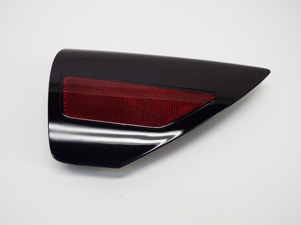 Tesla Model 3 Right Passenger Door Reflector