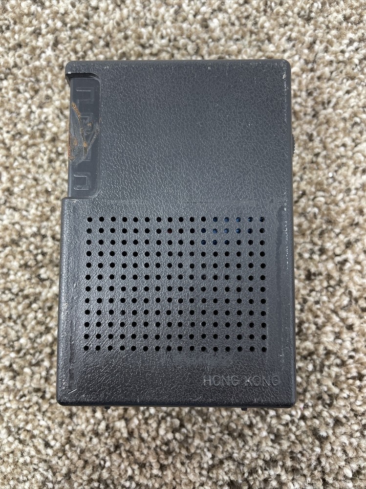 Vintage LLOYD'S Transistor Radio Working