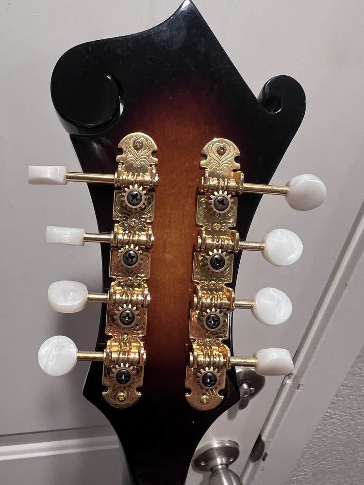 Oscar Schmidt OM40 Sunburst "F" Style Mandolin Includes Gator Case