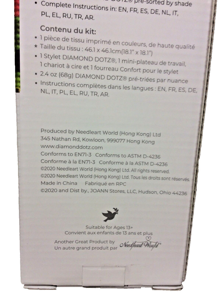 Diamond Dotz Kit “Macaw” 15” X 15” New