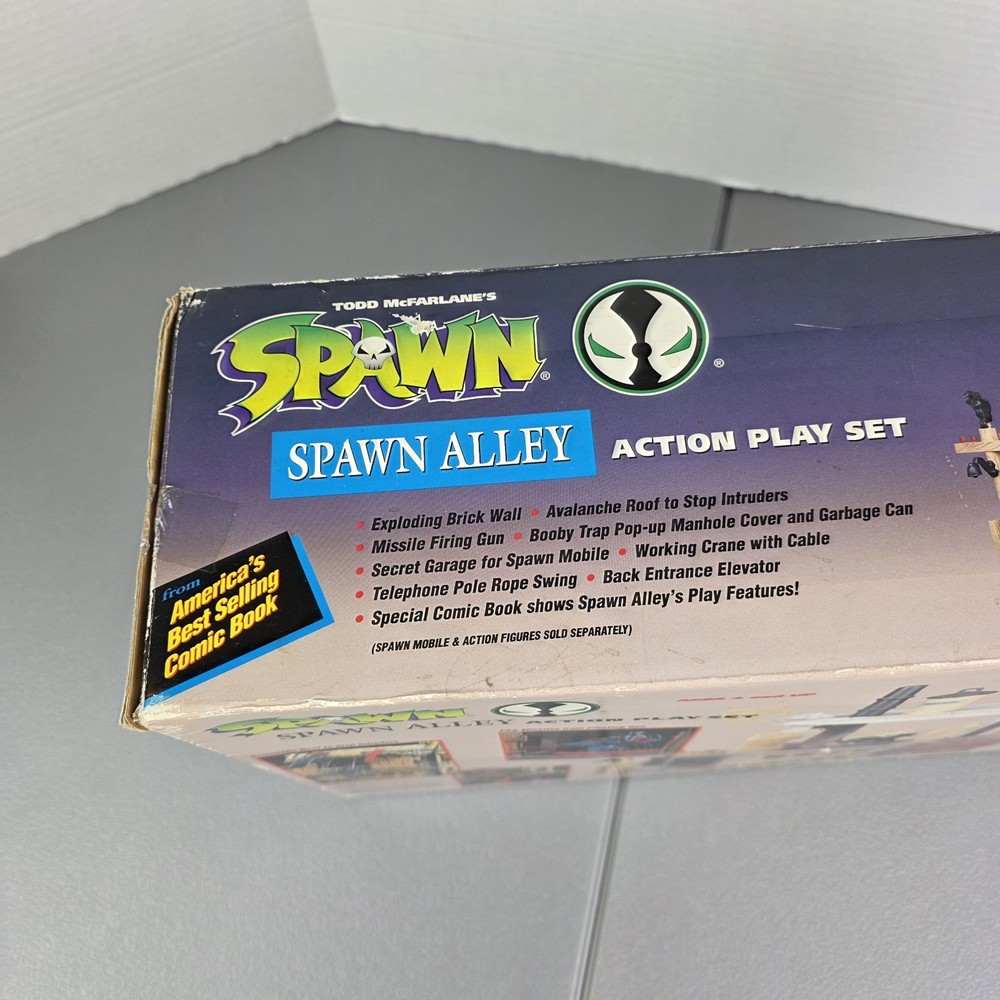 SPAWN ALLEY PLAYSET OPEN BAD BOX