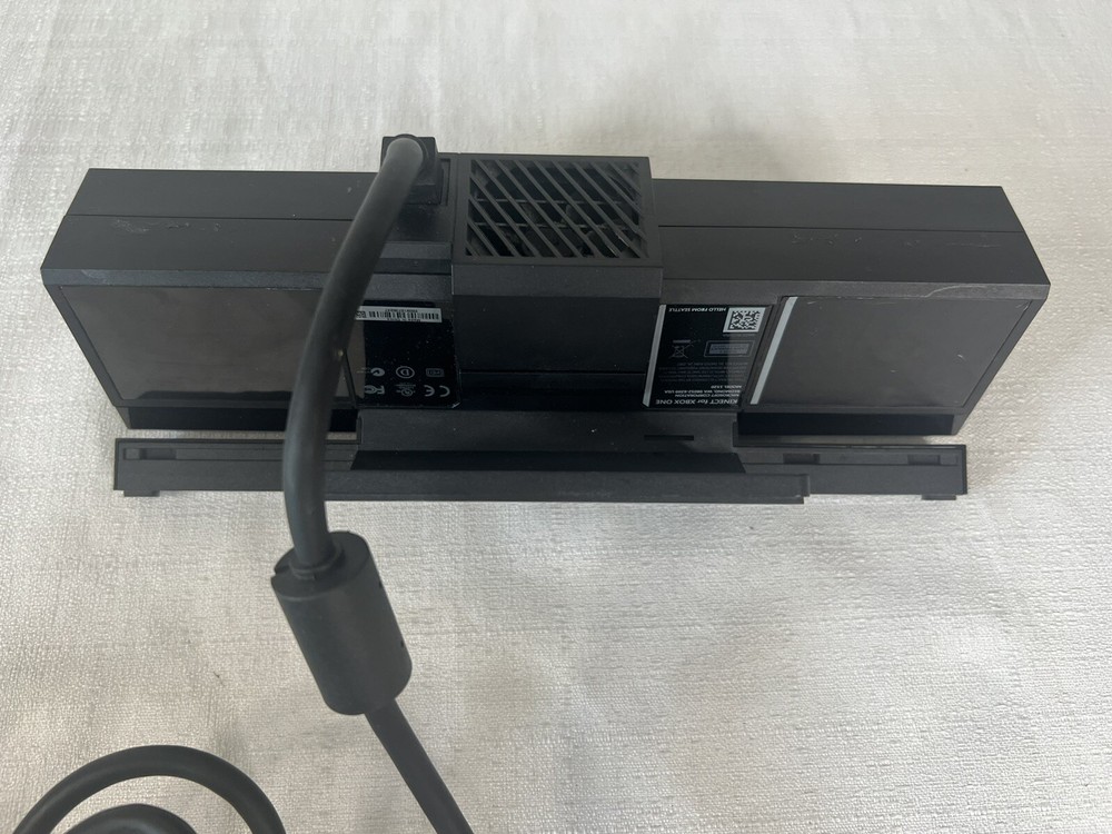 Microsoft Xbox One Kinect Motion Sensor Camera Model 1520