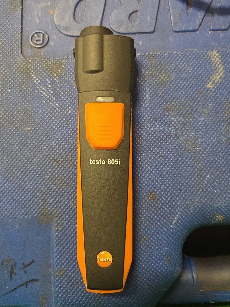 Testo 805i Infrared Thermometer Smart and Wireless Probe