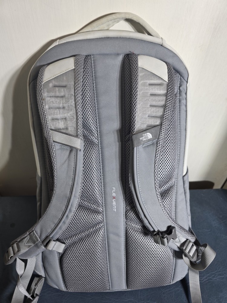 North Face Backpack Vault Grey, Off White And Teal.
