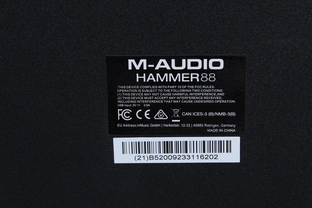 M-Audio Hammer 88 Keyboard Controller 88 Key USB / MIDI Keyboard Controller