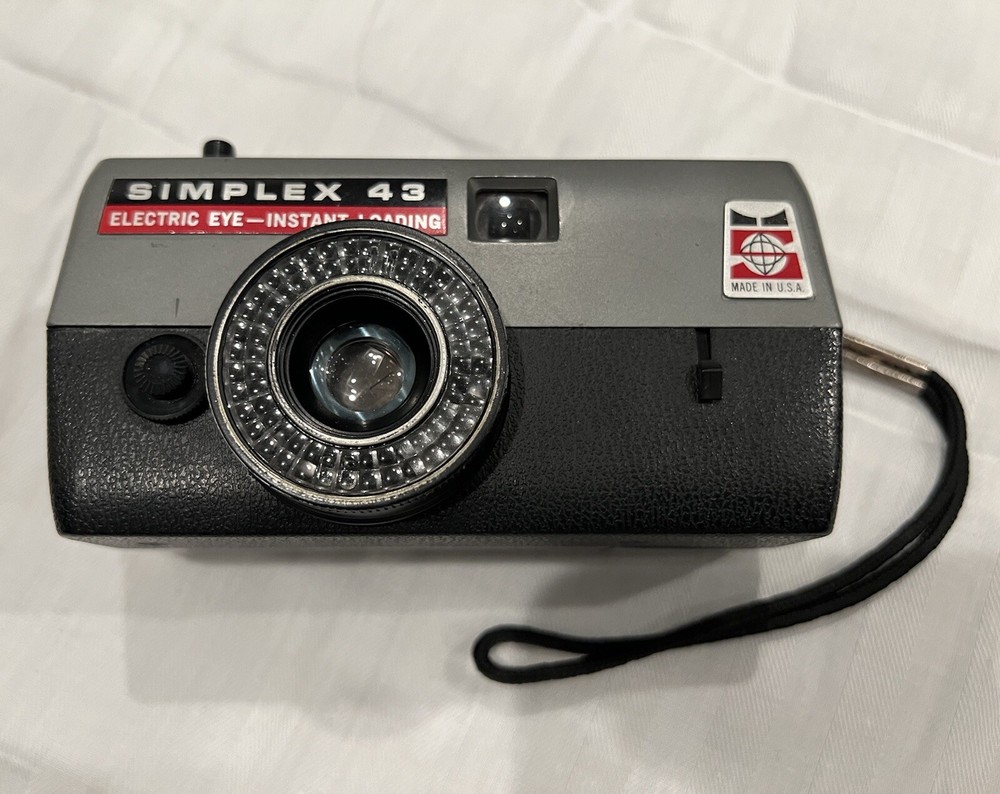 Simplex 43 Electric Eye Instant Loading Camera UNTESTED Vintage USA Made