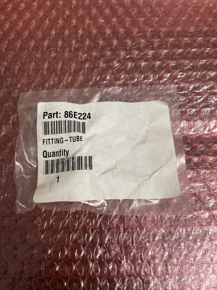 Gardner Denver 86E224 Fitting Tube