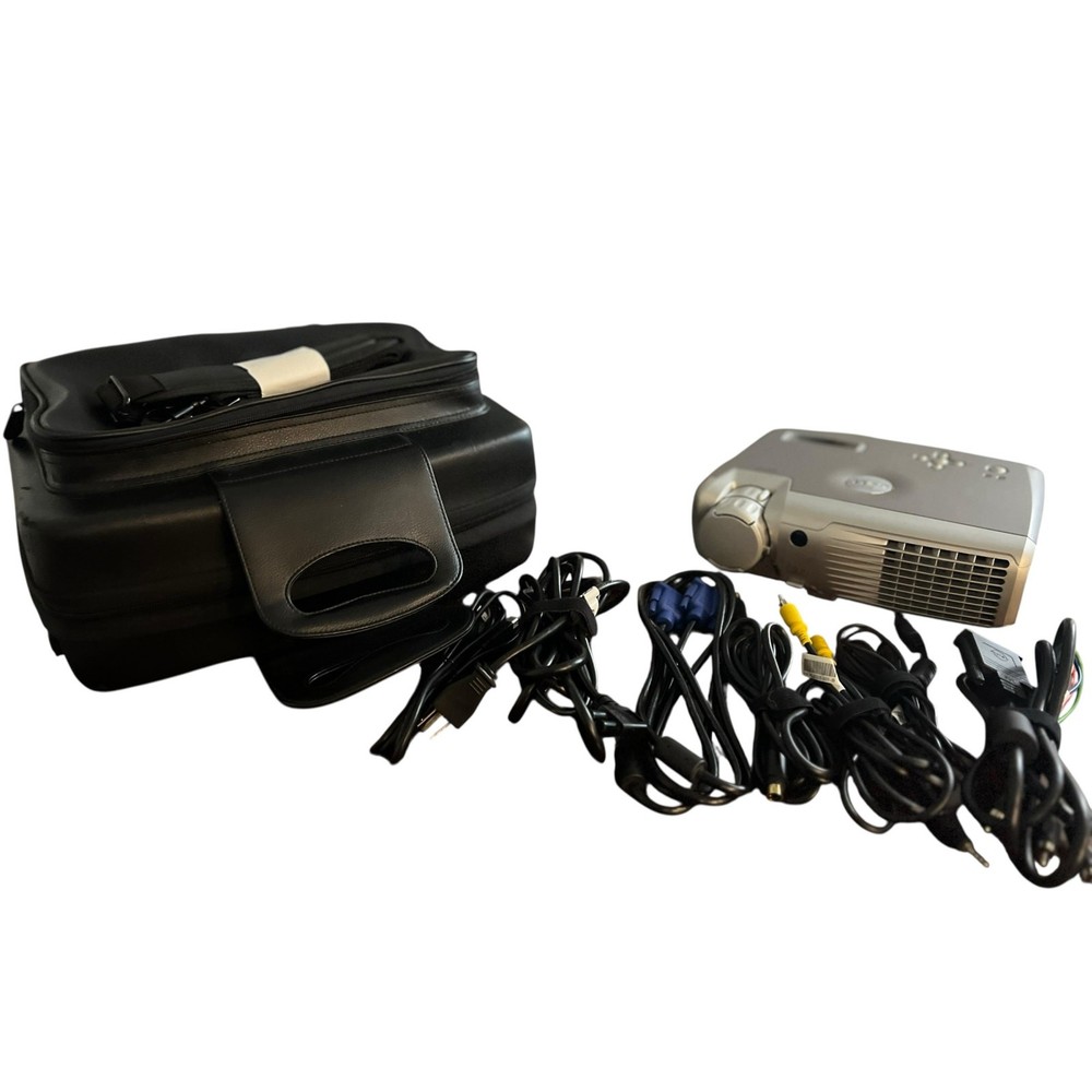 Dell 3300MP Projector - Preowned